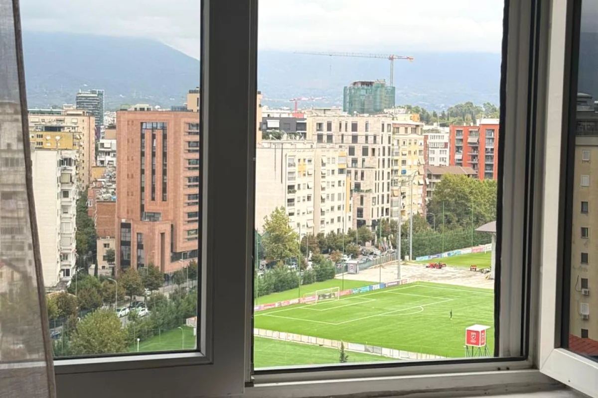 Shtepi ne shitje Apartament ne Tirane, 2+1, Mobilimi E mobiluar, Pagesa 24,500,000  Leke.