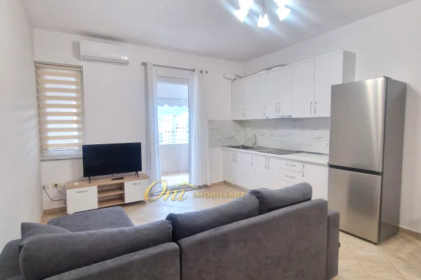 Shtepi me qera Apartament ne Tirane, 2+1, Mobilimi E mobiluar, Pagesa 70,000  Leke.
