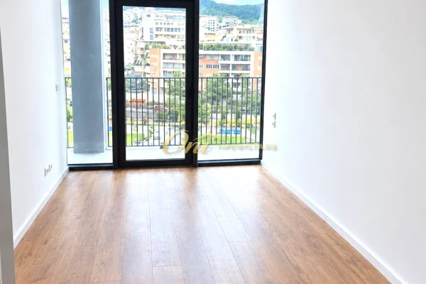 LIQENI ARTIFICIAL AMBIENT ZYRE PER QERA 