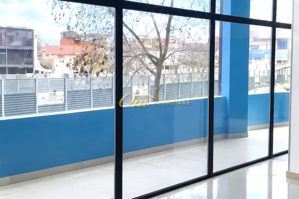 ASTIR AMBIENT ZYRE PER QERA 