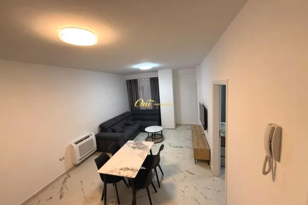Shtepi me qera Apartament ne Tirane, 1+1, Mobilimi E mobiluar, Pagesa 60,000  Leke.