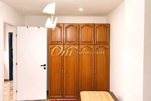 Shtepi me qera Apartament ne Tirane, 1+1, Mobilimi E mobiluar, Pagesa 400  Euro.