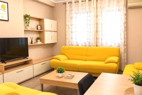 21 DHJETORI APARTAMENT PER QERA 2+1