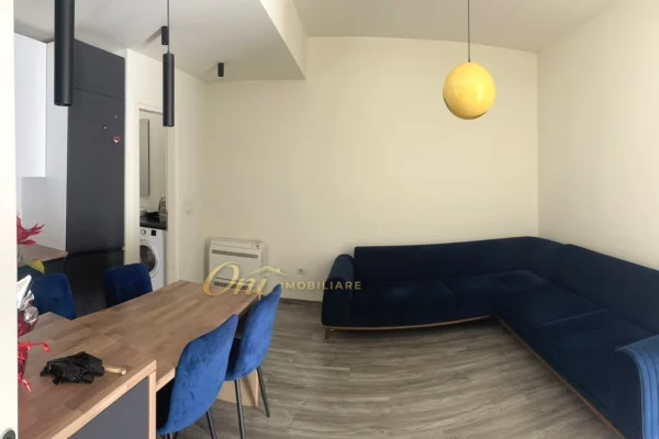 RRUGA E KAVAJES AMBIENT ZYRE PER QERA 