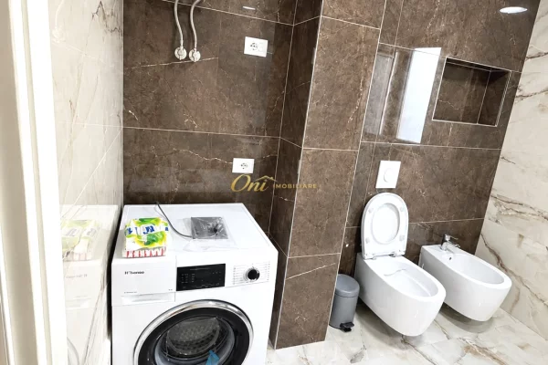 Shtepi me qera Apartament ne Tirane, 2+1, Mobilimi E mobiluar, Pagesa 85,000  Leke.