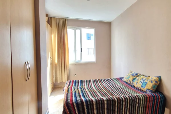 Shtepi ne shitje Apartament ne Tirane, 2+1, Mobilimi E mobiluar, Pagesa 16,500,000  Leke.