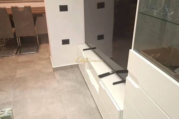 Shtepi me qera Apartament ne Tirane, 1+1, Mobilimi E mobiluar, Pagesa 65,000  Leke.