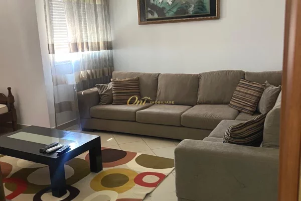 Shtepi me qera 1+1 ne Tirane - 60,000 Leke