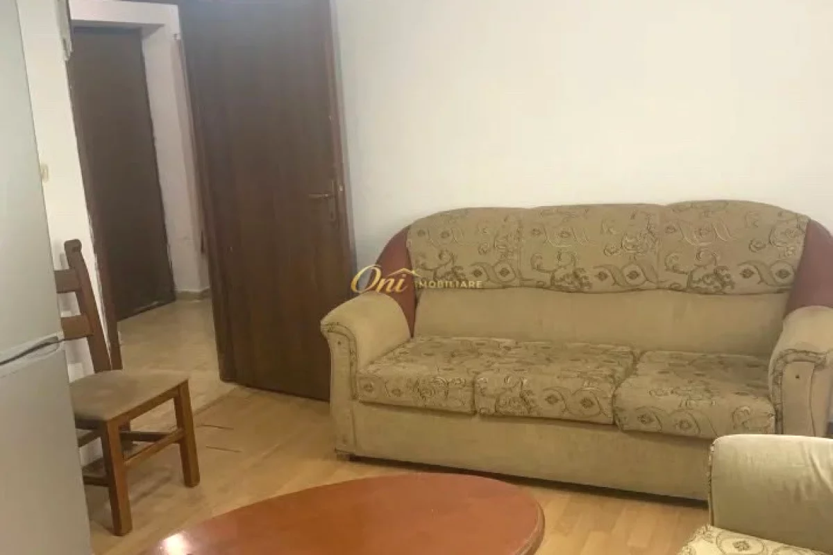 Shtepi me qera Apartament ne Tirane, 1+1, Mobilimi E mobiluar, Pagesa 40,000  Leke.