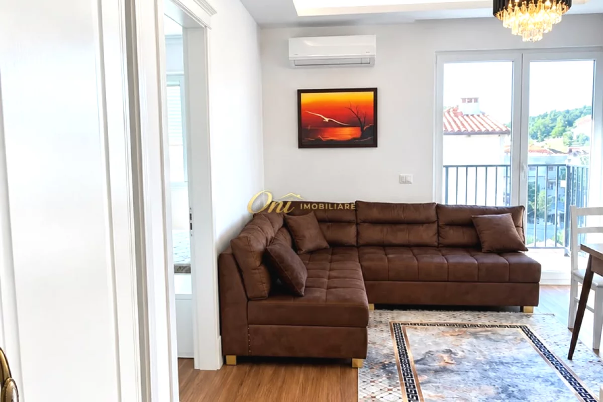 Shtepi me qera Apartament ne Tirane, 2+1, Mobilimi E mobiluar, Pagesa 55,000  Leke.