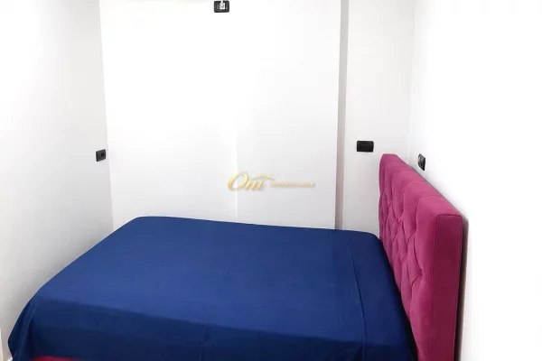 Shtepi me qera Apartament ne Tirane, 2+1, Mobilimi E mobiluar, Pagesa 50,000  Leke.
