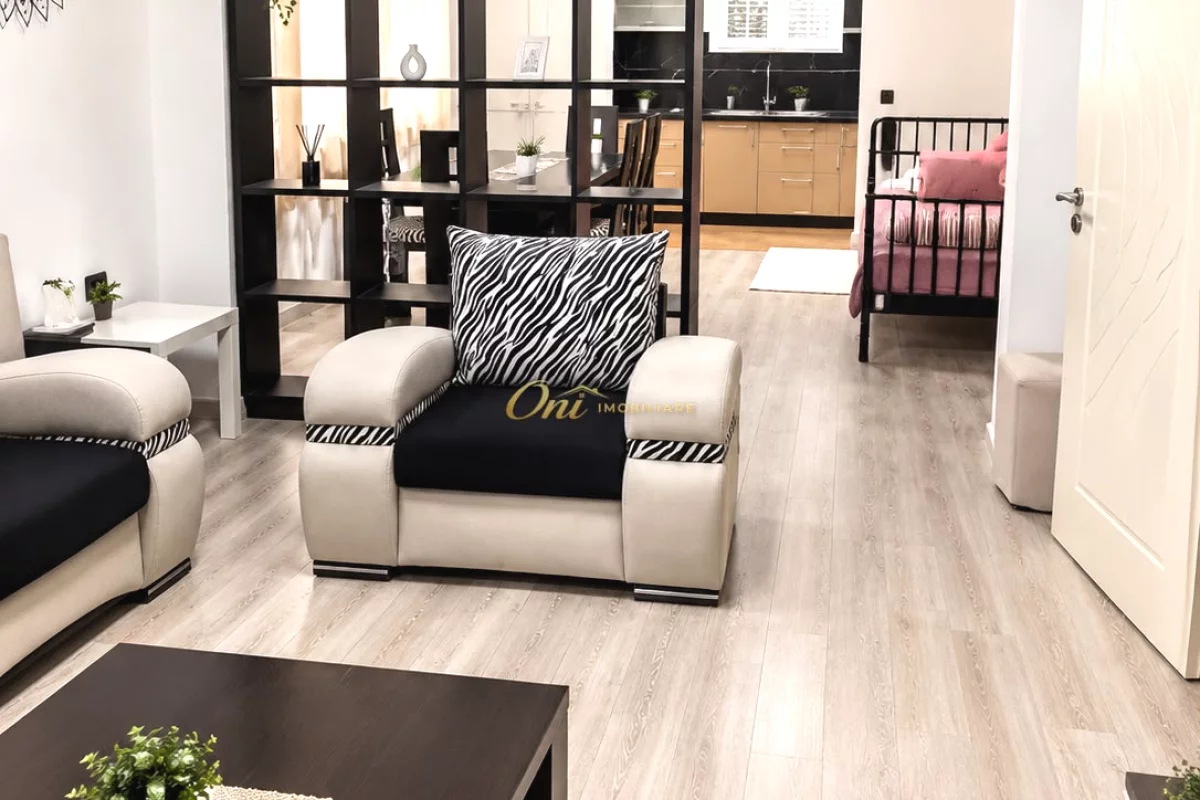 Shtepi me qera Apartament ne Tirane, 2+1, Mobilimi E mobiluar, Pagesa 65,000  Leke.