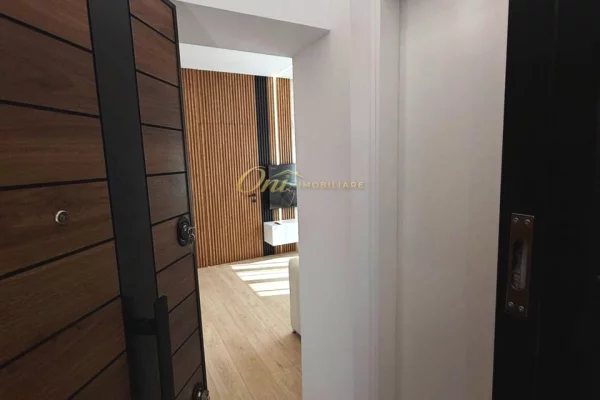 Shtepi me qera Apartament ne Tirane, 4+1, Mobilimi E mobiluar, Pagesa 225,000  Leke.