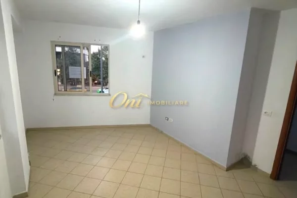 ASTIR AMBIENT BIZNESI PER QERA 