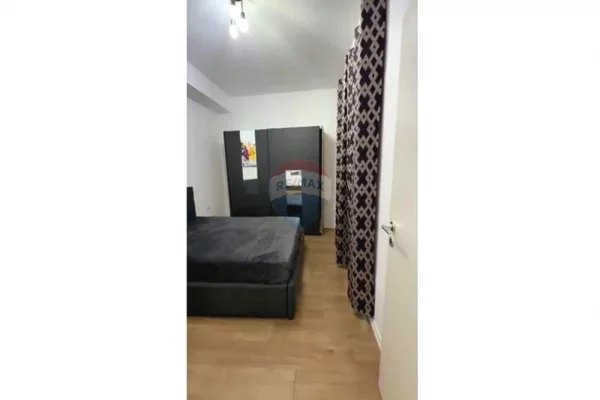 Shtepi me qera Apartament ne Tirane, 2+1, Mobilimi E mobiluar, Pagesa 60,000  Leke.