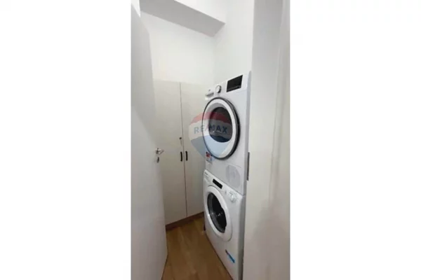 Shtepi me qera Apartament ne Tirane, 2+1, Mobilimi E mobiluar, Pagesa 60,000  Leke.