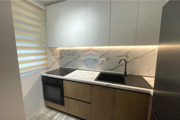 Shtepi me qera Apartament ne Tirane, 2+1, Mobilimi E mobiluar, Pagesa 700  Euro.