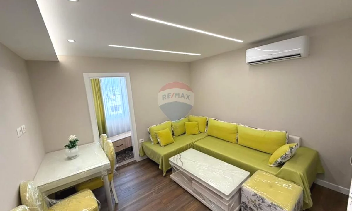 Shtepi me qera Apartament ne Tirane, 2+1, Mobilimi E mobiluar, Pagesa 50,000  Leke.