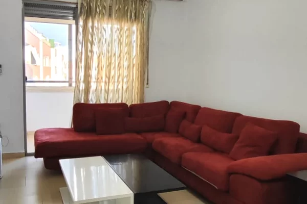 Shtepi me qera Apartament ne Tirane, 1+1, Mobilimi E mobiluar, Pagesa 40,000  Leke.