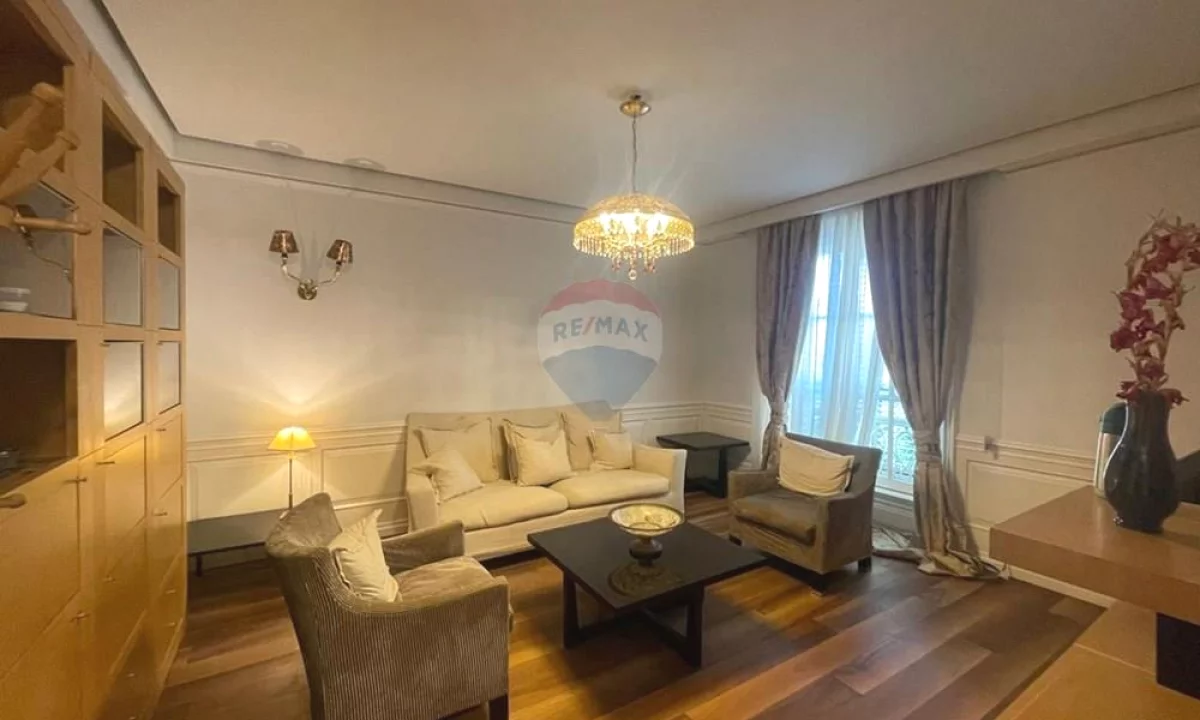 Shtepi me qera Apartament ne Tirane, 2+1, Mobilimi E mobiluar, Pagesa 70,000  Leke.