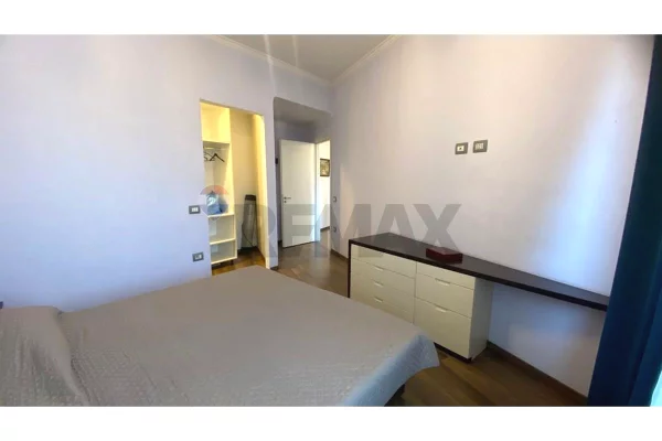 Shtepi me qera Apartament ne Tirane, 2+1, Mobilimi E mobiluar, Pagesa 70,000  Leke.