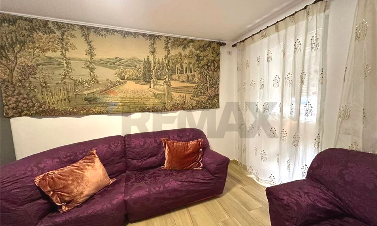 Shtepi me qera Apartament ne Tirane, 2+1, Mobilimi E mobiluar, Pagesa 600  Euro.