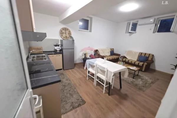 Apartament - Për Qira - Rruga Bill Klinton, Tiranë