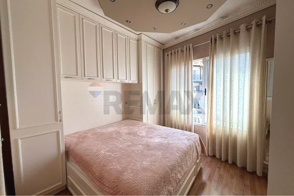 Shtepi me qera Apartament ne Tirane, 1+1, Mobilimi E mobiluar, Pagesa 55,000  Leke.