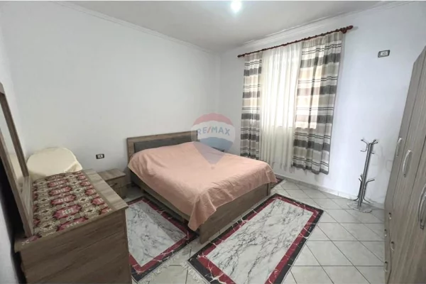 Apartament - Per Qira - Rruga Ali Shefqeti, Tirane