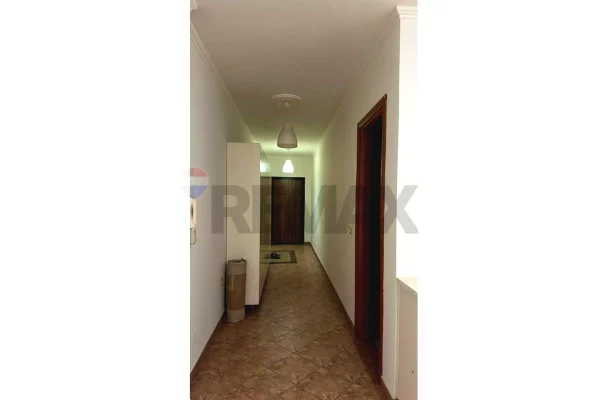 Shtepi me qera Apartament ne Tirane, 2+1, Mobilimi E mobiluar, Pagesa 65,000  Leke.