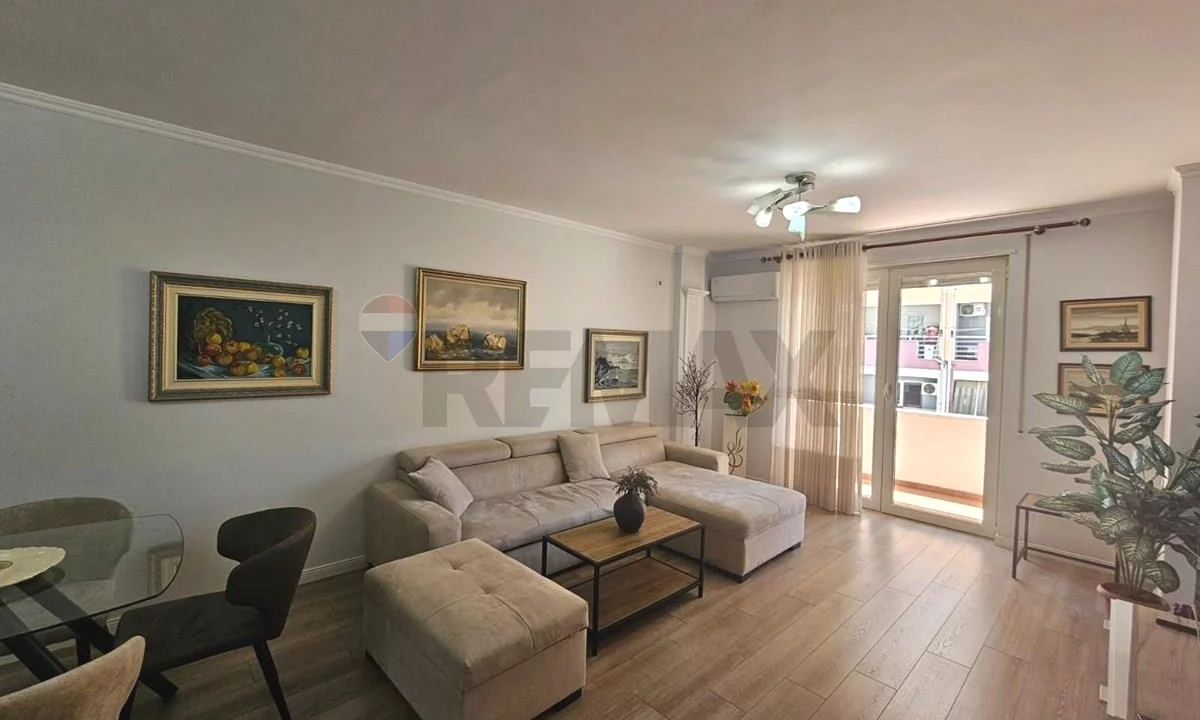 Shtepi me qera Apartament ne Tirane, 1+1, Mobilimi E mobiluar, Pagesa 65,000  Leke.