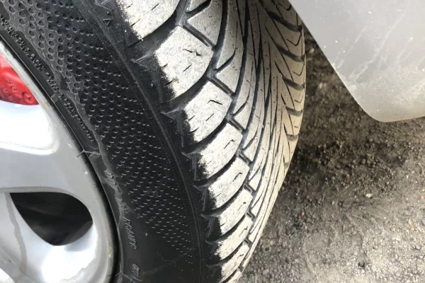 Makina ne shitje ne Tirane, Mercedes-Benz, 2005 Diesel,Kambio Automatik Pagesa 270,000  Leke.