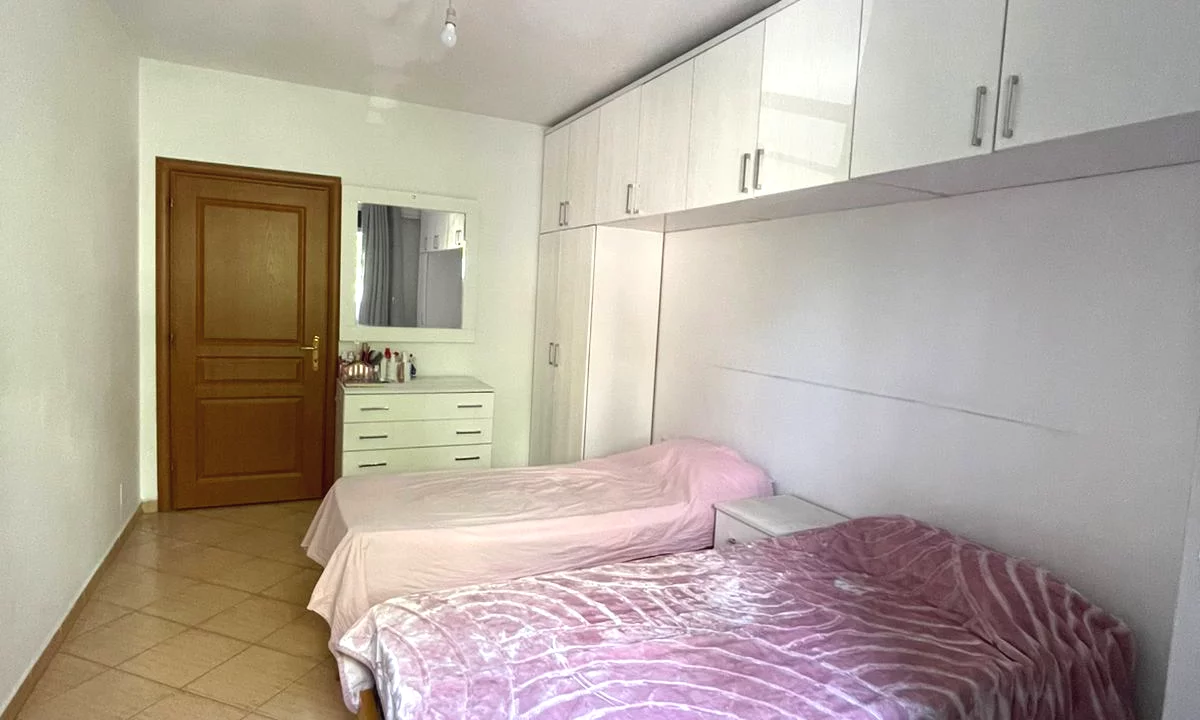 Shtepi me qera Apartament ne Tirane, 2+1, Mobilimi E mobiluar, Pagesa 10,000  Leke.