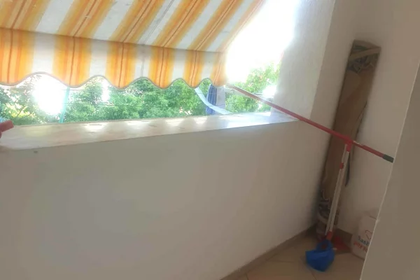 Shtepi me qera Apartament ne Tirane, 2+1, Mobilimi E mobiluar, Pagesa 450  Euro.