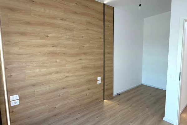 Shtepi me qera Apartament ne Tirane, 1+1, Mobilimi Bosh, pa mobiluar, Pagesa 500  Euro.
