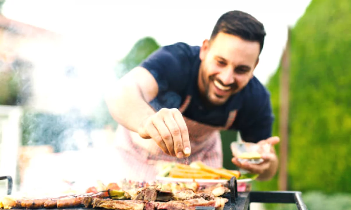 Offerte di lavoro a Himara, Profession Ndimes zgarist , Con esperienza, Pagamento 150,000  Leke.