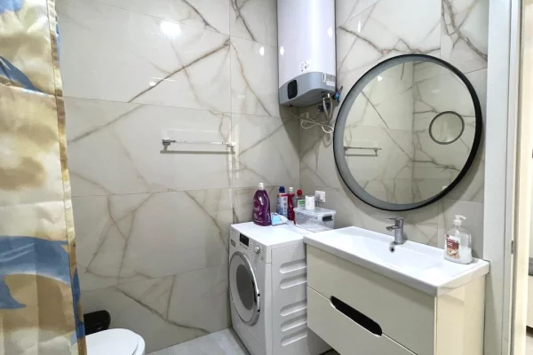 Shtepi me qera Apartament ne Tirane, 2+1, Mobilimi E mobiluar, Pagesa 80,000  Leke.