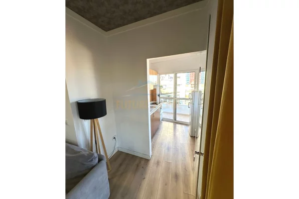 Shtepi me qera Apartament ne Tirane, 1+1, Mobilimi E mobiluar, Pagesa 60,000  Leke.