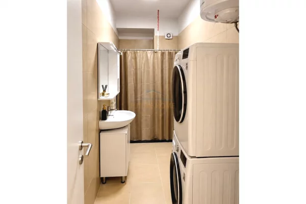 Shtepi me qera Apartament ne Tirane, 2+1, Mobilimi E mobiluar, Pagesa 100,000  Leke.
