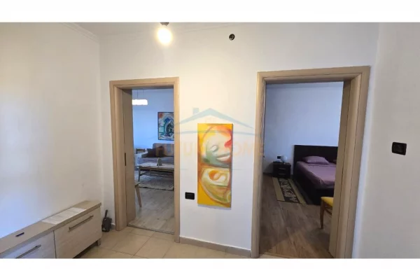 Shtepi me qera Apartament ne Tirane, 1+1, Mobilimi E mobiluar, Pagesa 55,000  Leke.