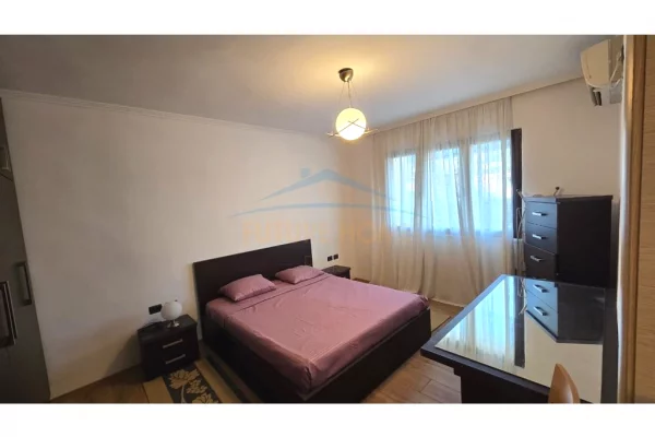 Shtepi me qera Apartament ne Tirane, 1+1, Mobilimi E mobiluar, Pagesa 55,000  Leke.