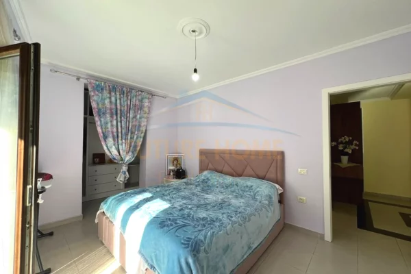 Shtepi me qera Apartament ne Tirane, 4+1, Mobilimi E mobiluar, Pagesa 85,000  Leke.