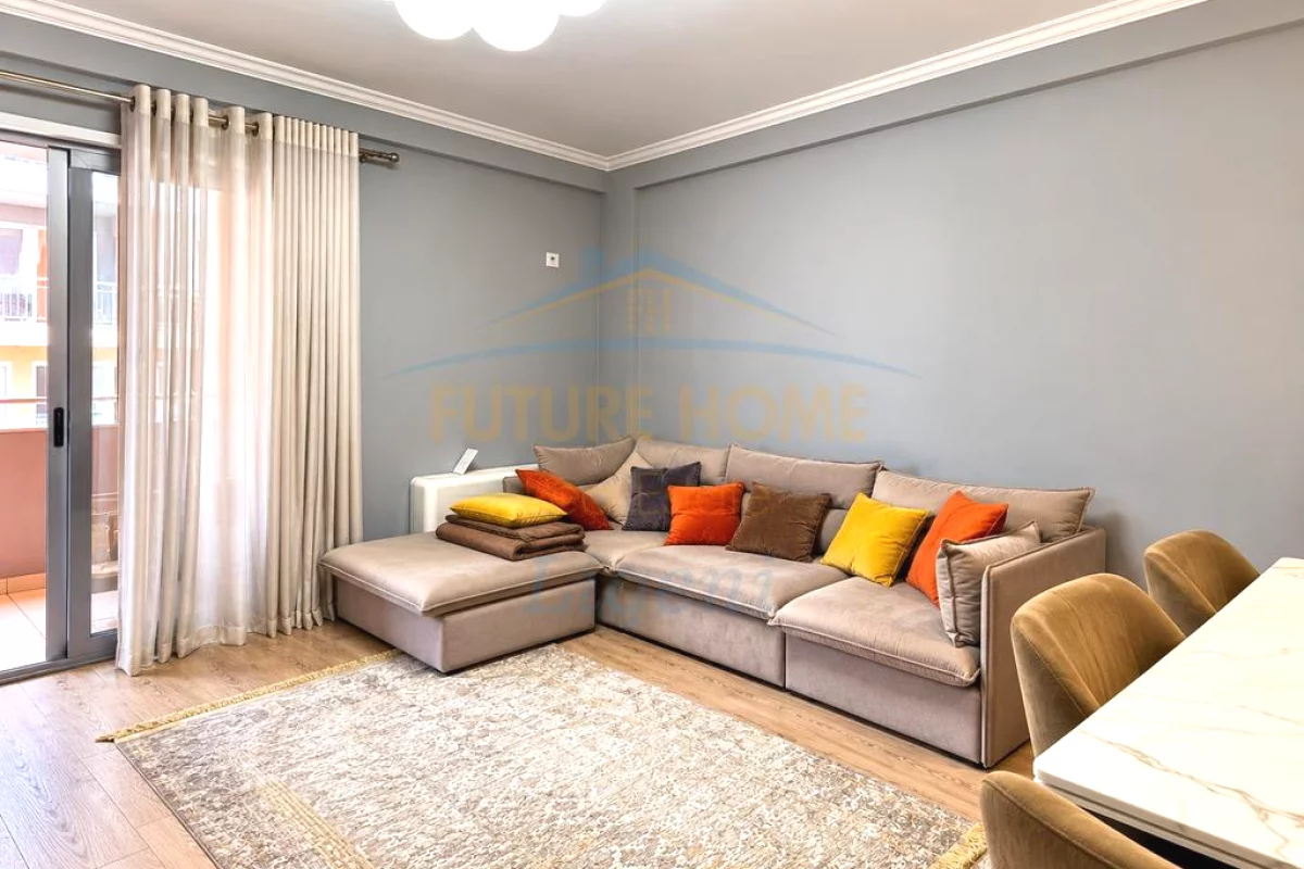 Shtepi me qera Apartament ne Tirane, 1+1, Mobilimi E mobiluar, Pagesa 75,000  Leke.