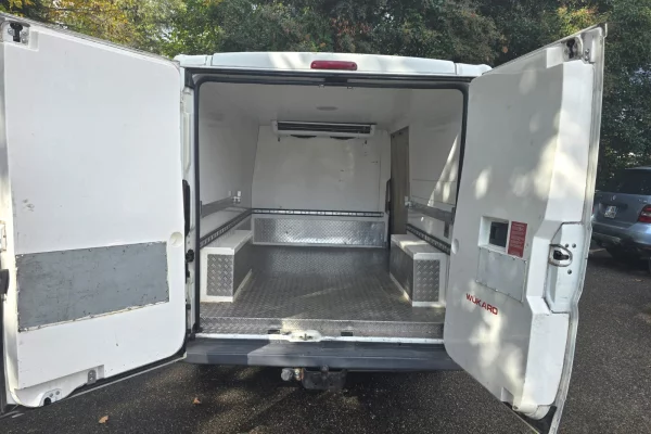 Auto in Vendita a Tirana - 7,900 Euro