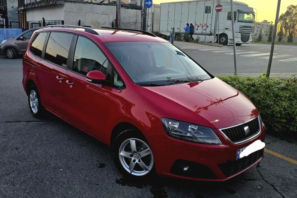 Auto in Vendita a Tirana - 5,300 Euro