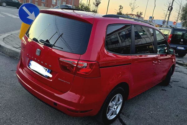 Auto in Vendita a Tirana - 5,300 Euro