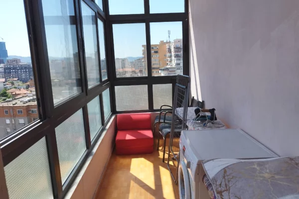 Shtepi me qera Apartament ne Tirane, 2+1, Mobilimi E mobiluar, Pagesa 55,000  Leke.