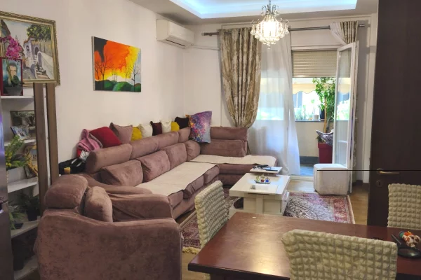 🔥 SUPER APARTAMENT 2+1+2 NË SHITJE – Rruga 5 Maji 🏡✨