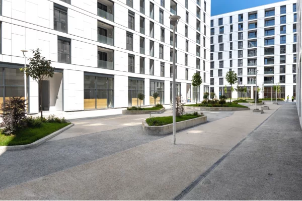 Ambient biznesi ne shitje 1+1 ne Tirane - 135,800 Euro