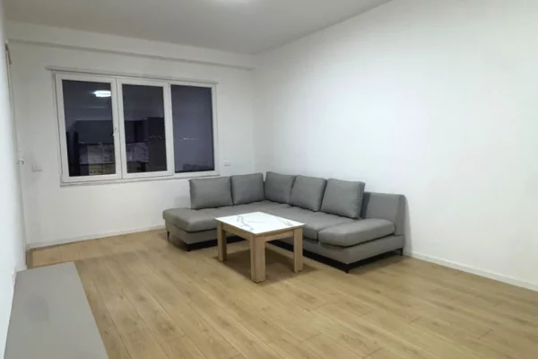 Shtepi me qera 2+1 ne Tirane - 550 Euro